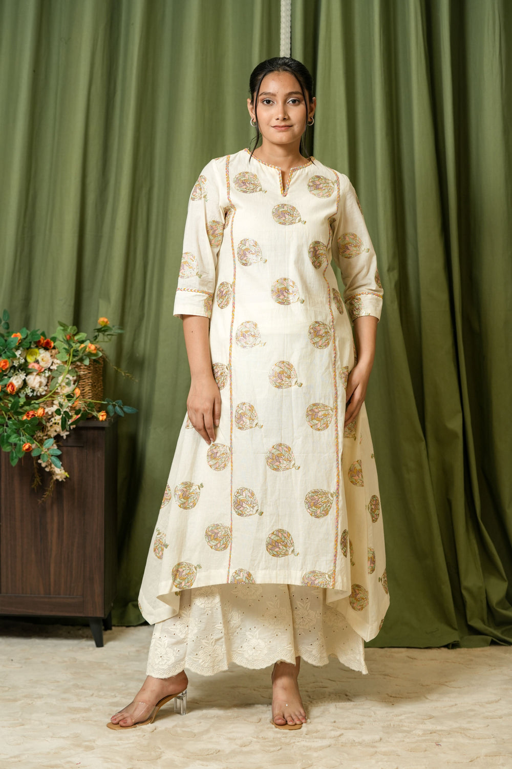 Off-white Kalamkari medallion print kurta and schiffli palazzo set - front view