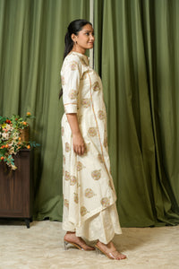 Off-white Kalamkari kurta and palazzo set - side view showing asymmetric hem