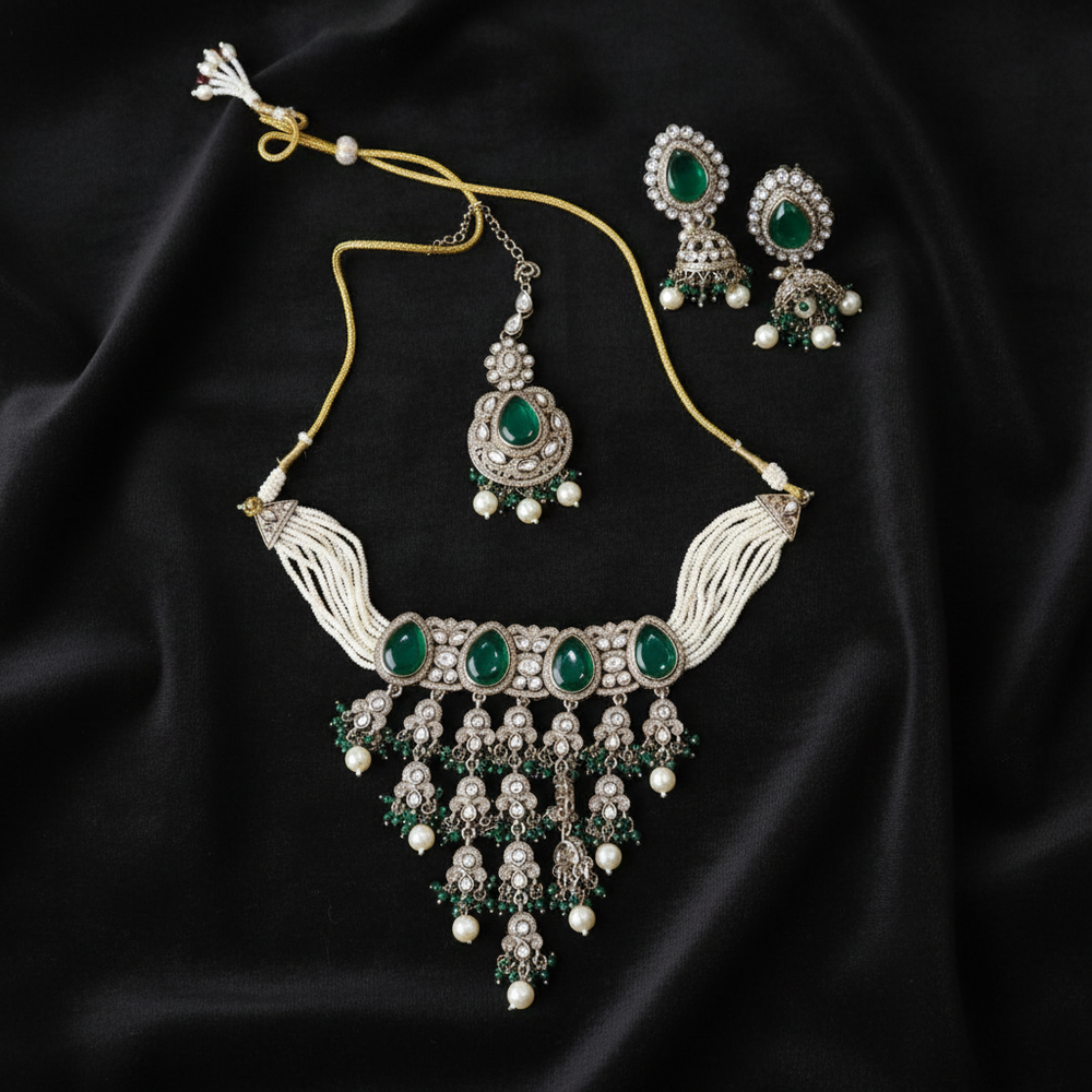 Royal Emerald Pearl Kundan Necklace Set